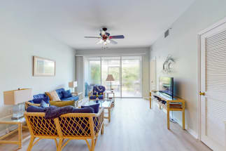 Naples Vacation Rental 22034