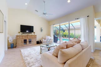 Naples Vacation Rental 22227