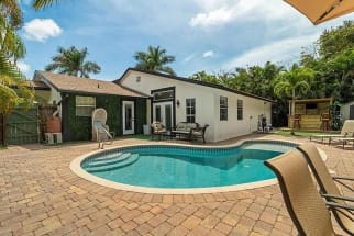 Naples Vacation Rental 25152
