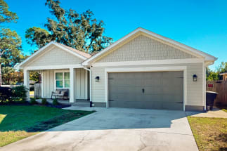 Pensacola Area Vacation Rental 27221