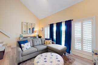 Pensacola Area Vacation Rental 27340