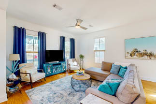 Pensacola Area Vacation Rental 27380