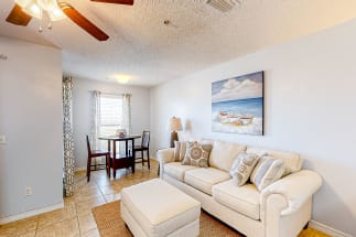 Navarre Vacation Rental 28348