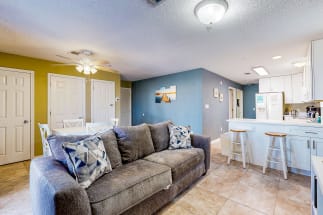 Navarre Vacation Rental 28367