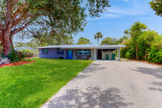 Naples Vacation Rental 30689