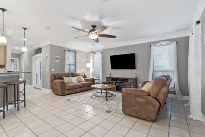 Seaside Bliss - Thumbnail Image #12