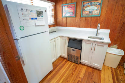 Old Bay | {{City}}, {{State}} Vacation Rental | #20