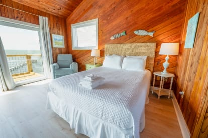 Old Bay | {{City}}, {{State}} Vacation Rental | #33