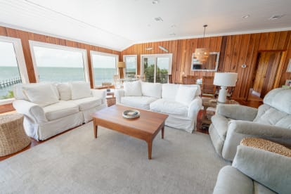Old Bay | {{City}}, {{State}} Vacation Rental | #6