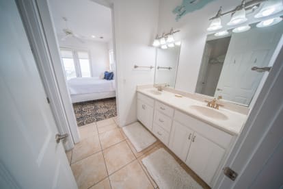 Barefoot Chic | {{City}}, {{State}} Vacation Rental | #29