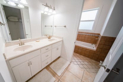 Barefoot Chic | {{City}}, {{State}} Vacation Rental | #30