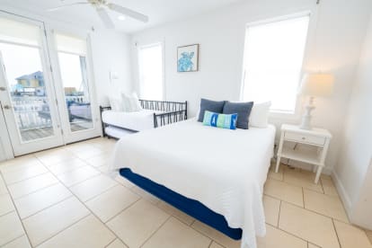 Barefoot Chic | {{City}}, {{State}} Vacation Rental | #25
