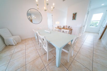 Barefoot Chic | {{City}}, {{State}} Vacation Rental | #15