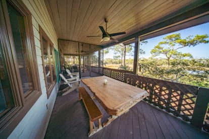 Saltwater Charlie's | {{City}}, {{State}} Vacation Rental | #20
