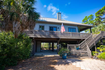Saltwater Charlie's | {{City}}, {{State}} Vacation Rental | #5