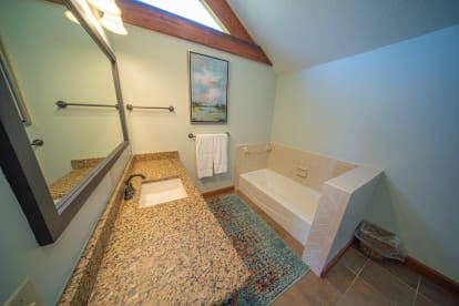 Saltwater Charlie's | {{City}}, {{State}} Vacation Rental | #34