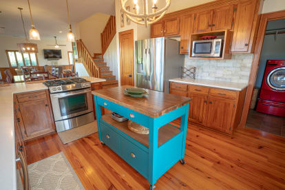 Saltwater Charlie's | {{City}}, {{State}} Vacation Rental | #18