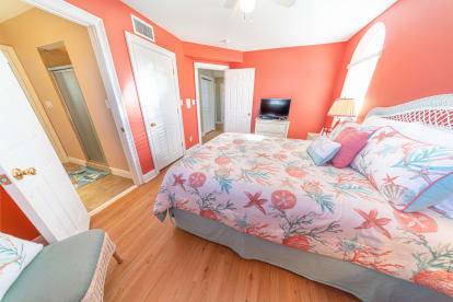 Seabiscuit | {{City}}, {{State}} Vacation Rental | #21