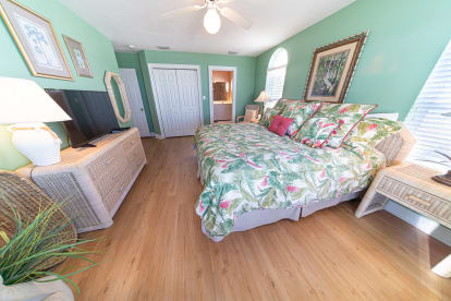 Seabiscuit | {{City}}, {{State}} Vacation Rental | #26