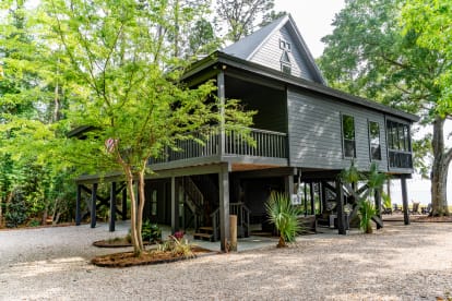 The Shady Oyster | {{City}}, {{State}} Vacation Rental | #5