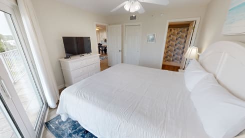 SeaCrest 515B | {{City}}, {{State}} Vacation Rental | #17
