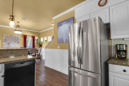 Coconut Cove - Thumbnail Image #12