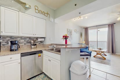 Shores of Panama 2310 - Thumbnail Image #7