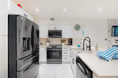 Shores of Panama 1024 - Thumbnail Image #9