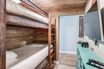 Shores of Panama 2030 - Thumbnail Image #12