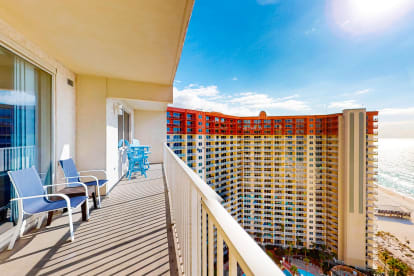 Shores of Panama 2011 - Thumbnail Image #16