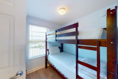 Shores of Panama 1615 - Thumbnail Image #16