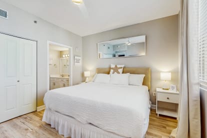 Shores of Panama 1218 - Thumbnail Image #12