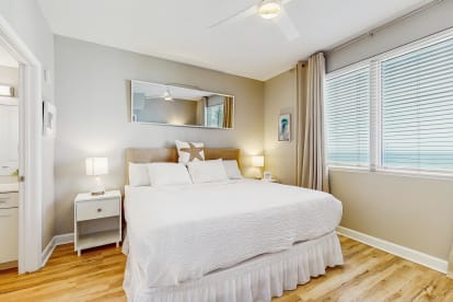 Shores of Panama 1218 - Thumbnail Image #10