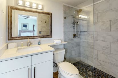 Shores of Panama 2301 - Thumbnail Image #15