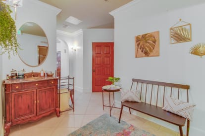 Shores of Panama 2124 - Thumbnail Image #32