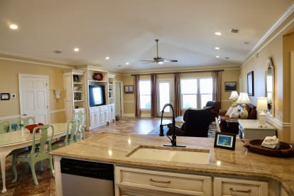 Made in the Shade | {{City}}, {{State}} Vacation Rental | #10