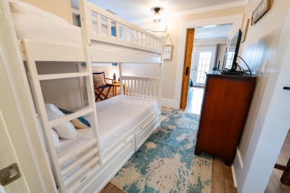 Hook, Wine N Sinker | {{City}}, {{State}} Vacation Rental | #27