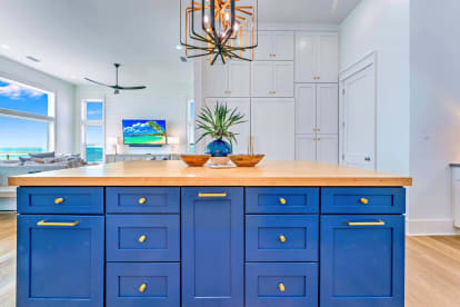 Beachfront, private pool, hot tub, elevator | {{City}}, {{State}} Vacation Rental | #9