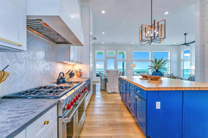 Beachfront, private pool, hot tub, elevator | {{City}}, {{State}} Vacation Rental | #6