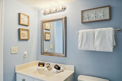 SeaCrest 704 | {{City}}, {{State}} Vacation Rental | #20