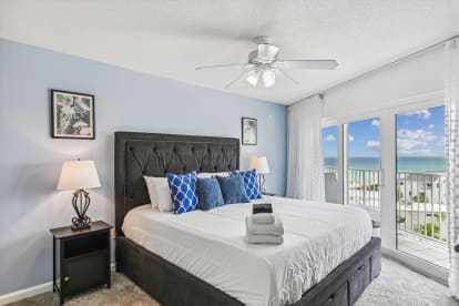 SeaCrest 704 | {{City}}, {{State}} Vacation Rental | #22