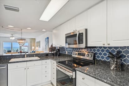 SeaCrest 704 | {{City}}, {{State}} Vacation Rental | #11