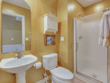 The Lite House | {{City}}, {{State}} Vacation Rental | #14