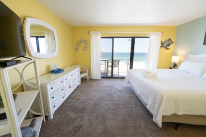 Island Vibe (Villa H-5) | {{City}}, {{State}} Vacation Rental | #24
