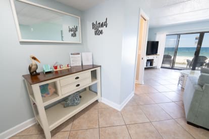 Island Vibe (Villa H-5) | {{City}}, {{State}} Vacation Rental | #11