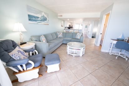 Island Vibe (Villa H-5) | {{City}}, {{State}} Vacation Rental | #15