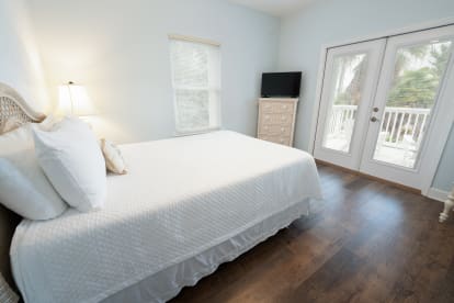 Latitude Change | {{City}}, {{State}} Vacation Rental | #21