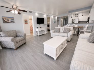 2128 condo on the beach w/GULF views - Thumbnail Image #2