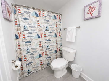 2128 condo on the beach w/GULF views - Thumbnail Image #14
