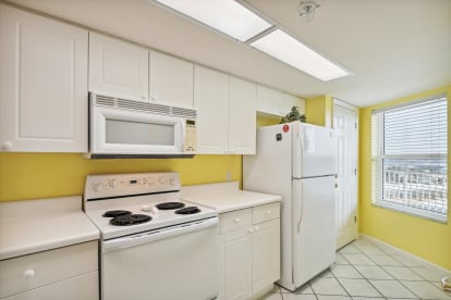 SeaCrest 707 | {{City}}, {{State}} Vacation Rental | #6